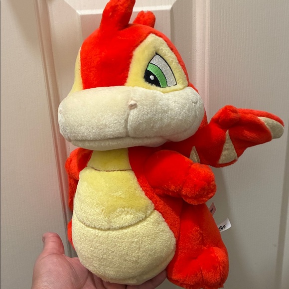 Neopets Scorchio talking plushie red 2003 - Picture 4 of 6